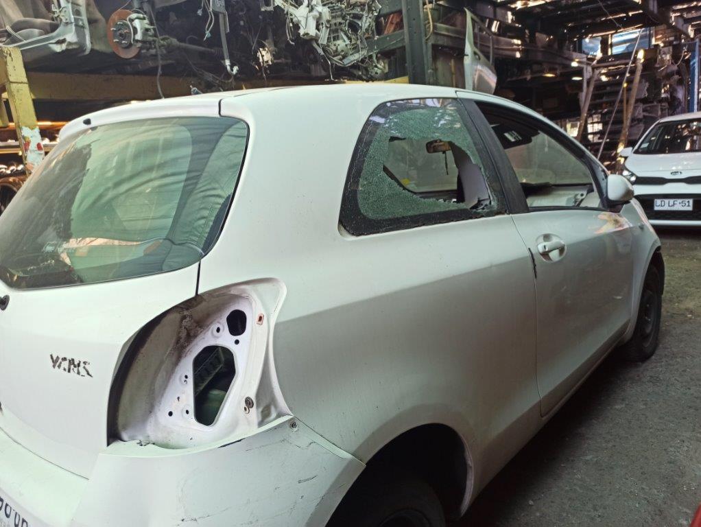  Toyota YARIS 2007    EN DESARME